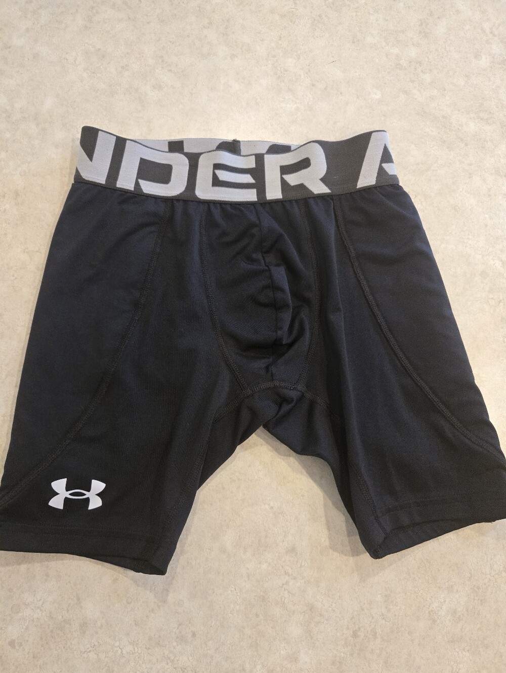 Under Armour - Youth Medium Compression Shorts.
